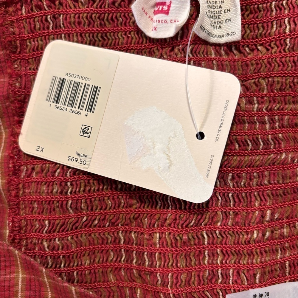 LEVI'S Trendy Plus Size Devin Cotton Red Plaid Ruched Balloon-Sleeve Top NWT - Picture 5 of 6